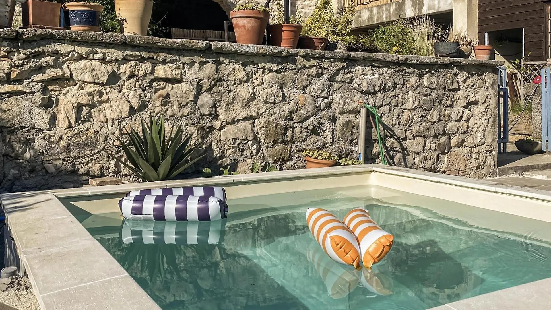 3 Bedroom Gorgeous Home In Salles Sous Bois Frankrijk